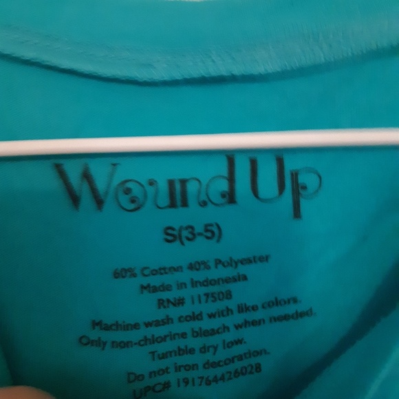 Girls shirt - Picture 2 of 3